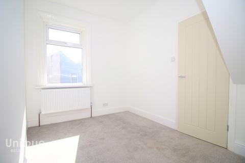 15 Cliff Place, Blackpool, FY2 9JT
