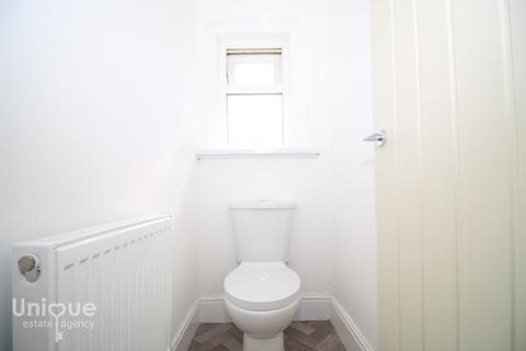 15 Cliff Place, Blackpool, FY2 9JT