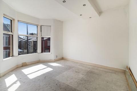 3 Barkeley Drive, Liverpool, L21 4LX