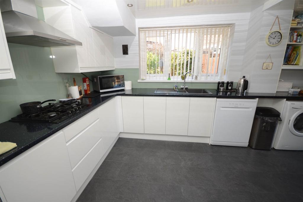 Westmorland Road, South Shields 3 bed semidetached house for sale £