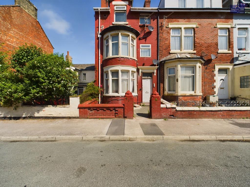 Osborne Road, Blackpool, FY4 4 bed property £90,000