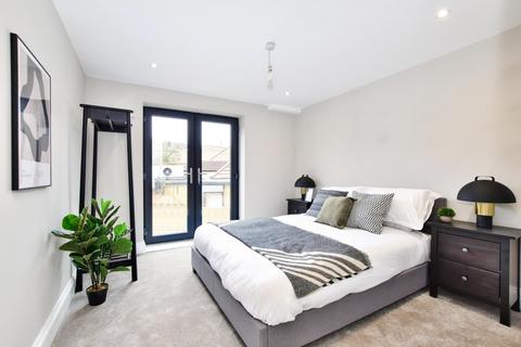 2 bedroom flat for sale - 2 Haydon Road, Watford, Hertfordshire, WD19