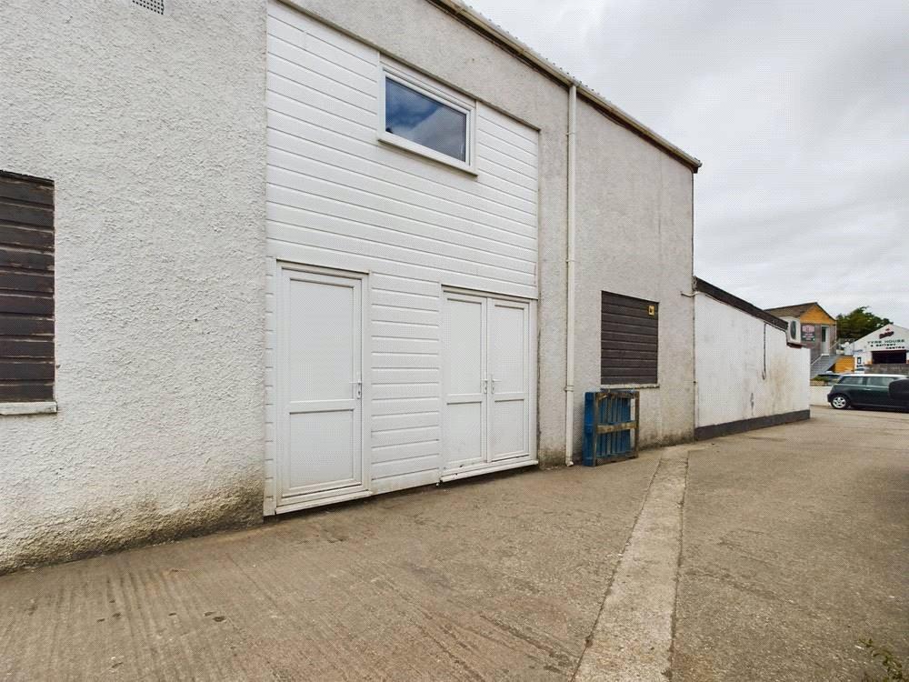 Wadebridge, Cornwall Office to rent £1,700 pcm (£392 pw)