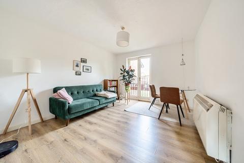 12 Woodrush Close, London, SE14 6DJ