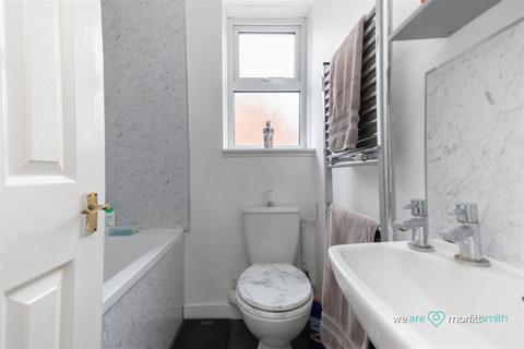 110 Taplin Road, Sheffield, S6 4JH