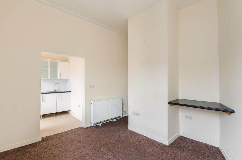 Haxby Road, York, YO31 1 bed apartment £625 pcm (£144 pw)