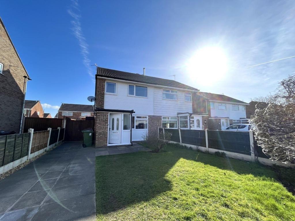 Ottery Close, Southport, PR9 3 bed semidetached house £195,000