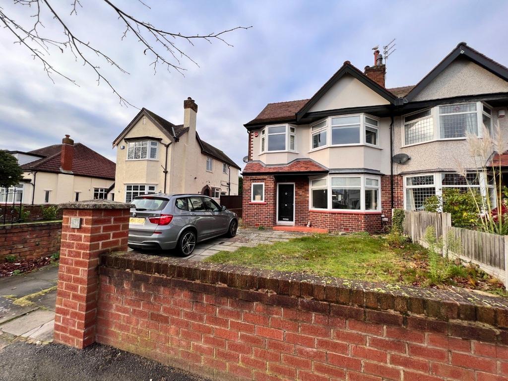 Emmanuel Road, Southport, PR9 5 bed semidetached house £365,000