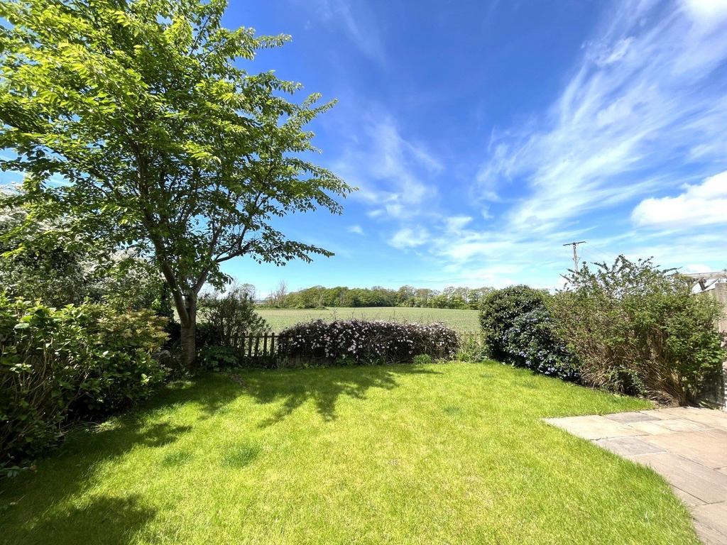 Halsall Manor Court, Halsall, Ormskirk, L39 5 bed mews for sale £400,000