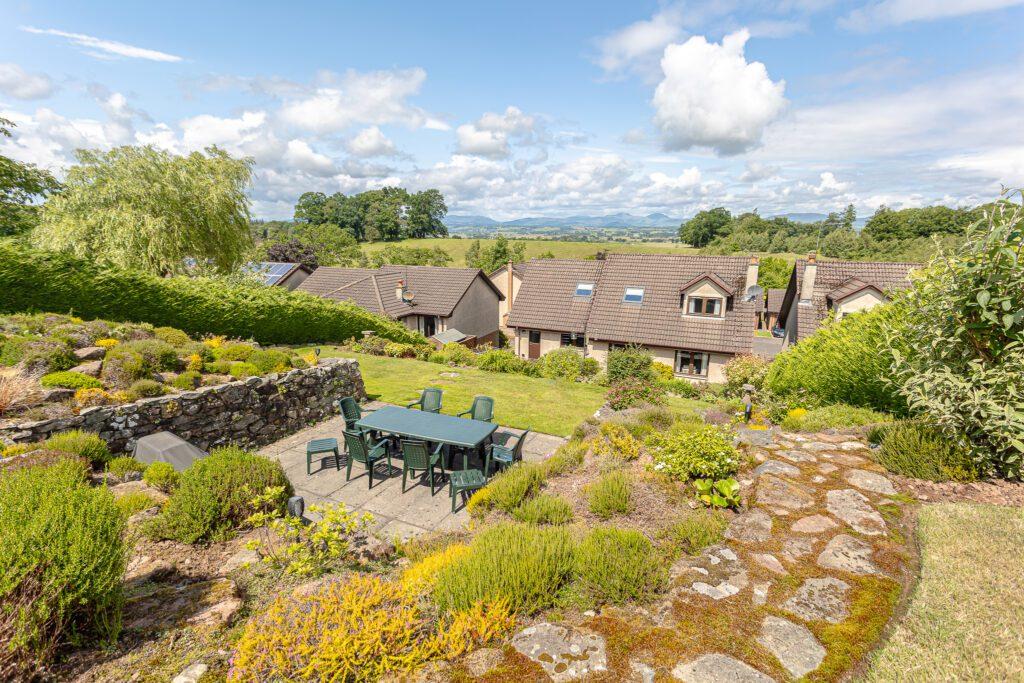 Kilglen, Drummond Place, Gargunnock, FK8 4 bed detached house £395,000