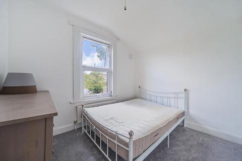 2b Agnew Road, London, SE23 1DJ