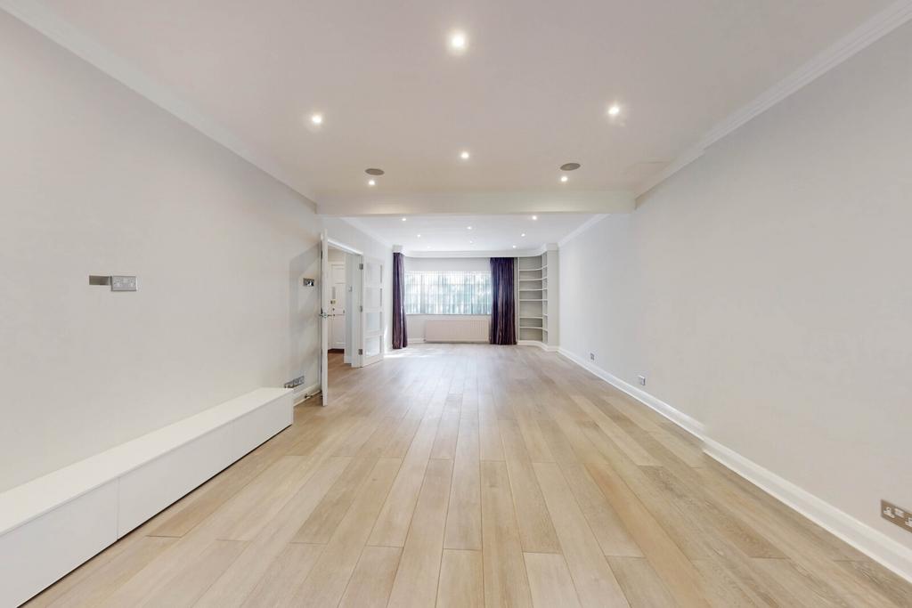 House in London - View 4