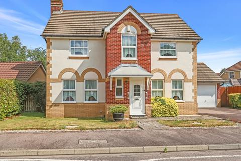 4 bedroom detached house for sale, Rossetti Gardens, Coulsdon