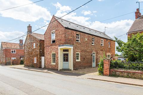 3 bedroom cottage for sale, Ringstead
