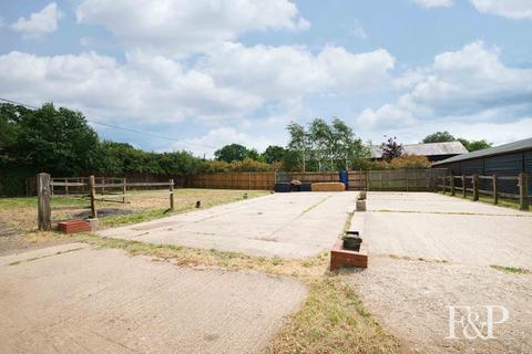 Brockhill Barn Bracknell Road, Brock Hill, Bracknell, RG42 6JU