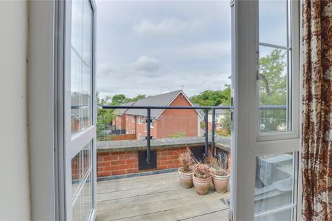 1 bedroom apartment for sale, Saffron Lodge, Radwinter Road, Saffron Walden, Essex, CB11