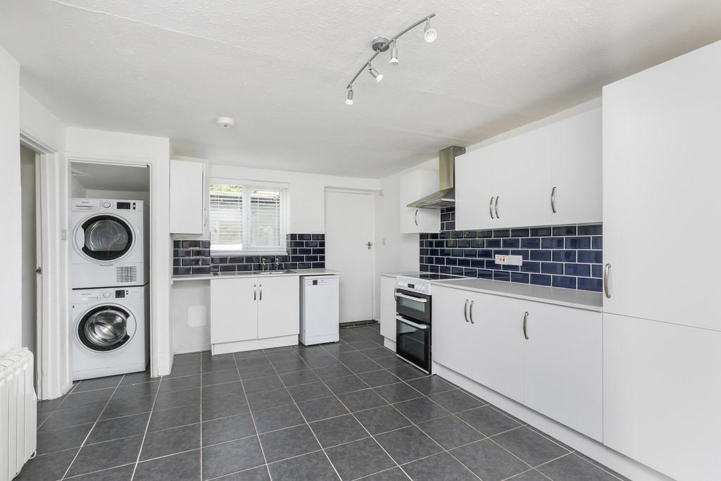 Belgarum - 1 New Cottages, Hunton Grange SO21 3 QA-