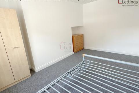2 bedroom flat to rent, Alfreton Road , Radford