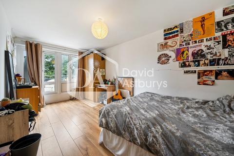 4 bedroom apartment to rent, Weedington Road, Kentish Town, Belsize Park, London