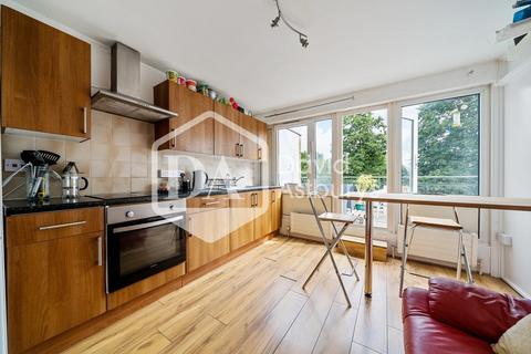 4 bedroom apartment to rent, Weedington Road, Kentish Town, London