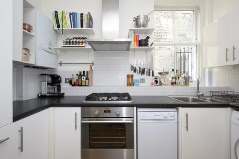 10 Bethune Road, London, N16 5BD