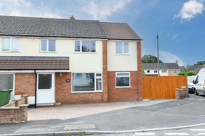 Chantry Gardens, Southwick 5 bed semidetached house for sale £305,000