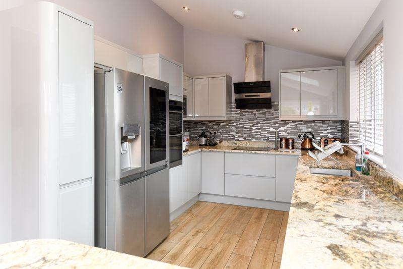 Chantry Gardens, Southwick 5 bed semidetached house for sale £305,000