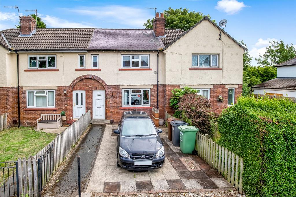 Athelstan Lane, Otley, West Yorkshire, LS21 2 bed terraced house for