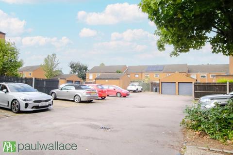 1 bedroom ground floor flat for sale, Hamels Drive, Hertford