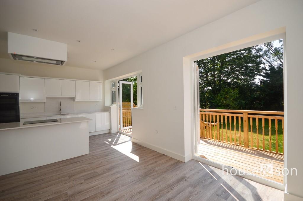 Fernside Road, Bournemouth 5 bed detached house for sale £540,000