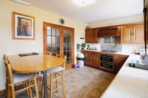 2 bedroom terraced house for sale - Parlaunt Road, Langley
