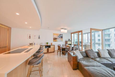 2 bedroom flat for sale, St George Wharf, Nine Elms, London, SW8