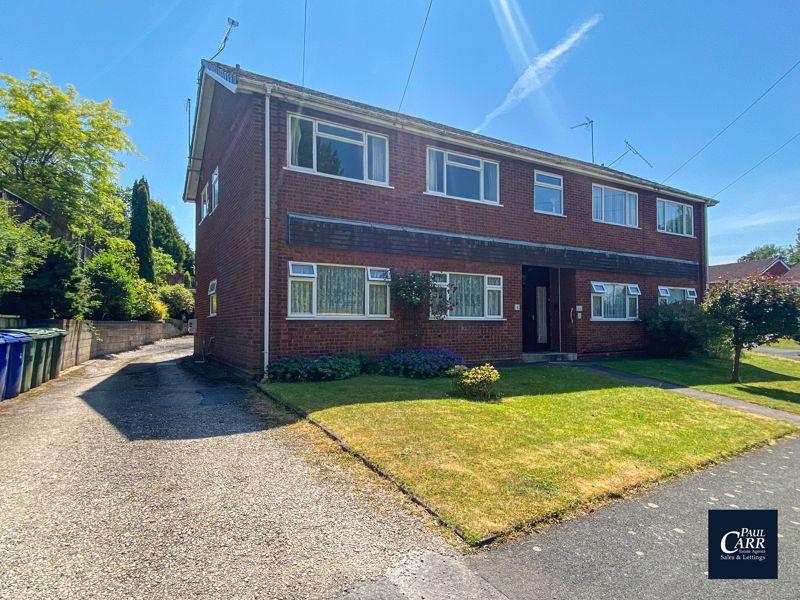 Kingfisher Drive, Hednesford, WS12 1LN 2 bed apartment £100,000