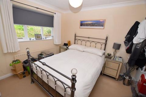 1 bedroom house to rent, Town End Close, Godalming