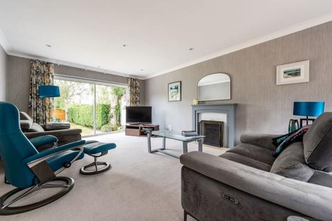 Woodleigh Effingham Common Road, Effingham, Leatherhead, KT24 5JG