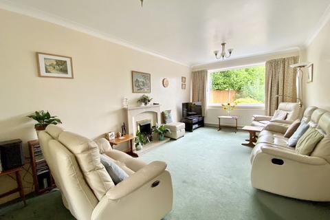 1 Grosvenor Close, Sutton Coldfield, B75 6RS
