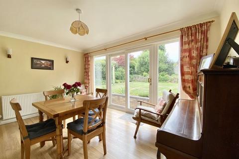 1 Grosvenor Close, Sutton Coldfield, B75 6RS
