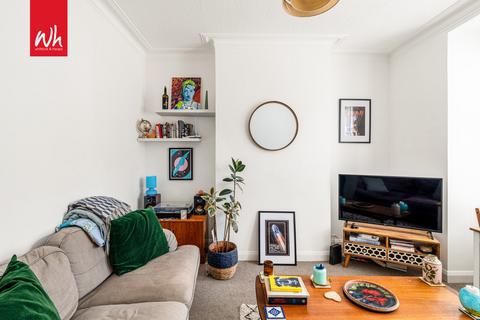Ground Floor Flat, 10 Whippingham Road, Brighton, BN2 3PG