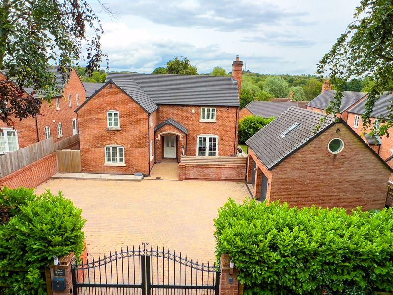 Farm Lane, Horsehay 5 bed detached house £625,000
