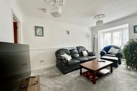 5 Beverley Gardens, Clophill, Bedford, MK45 4BD