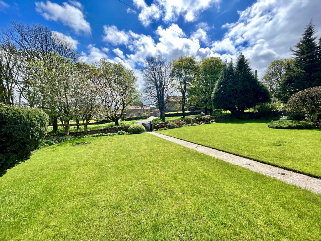 Kirby House, Cold Kirby 3 bed detached house for sale £600,000