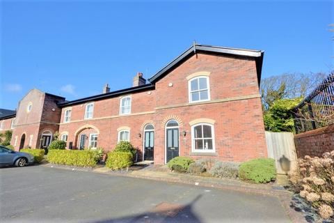 2 bedroom townhouse to rent, To Let - Kingswood Park, Birkdale, PR8 - Three Bed Mews House