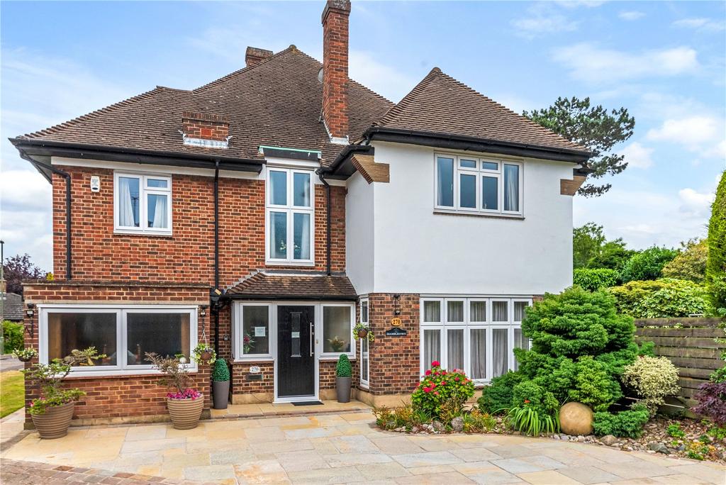 Pickhurst Lane, West Wickham, BR4 5 bed detached house £1,100,000