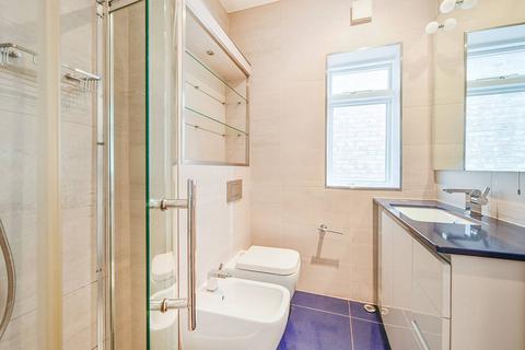 First Floor Flat, 18 Frithville Gardens, London, W12 7JN