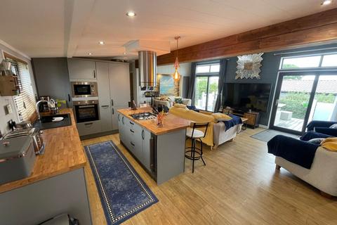 3 bedroom lodge for sale, Ocean Heights Leisure Park, Maenygroes, New Quay, SA45