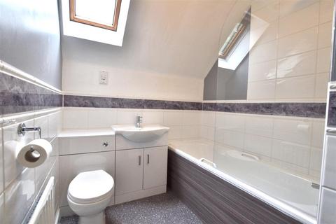 2 bedroom apartment for sale, Branksomewood Road, Fleet GU51