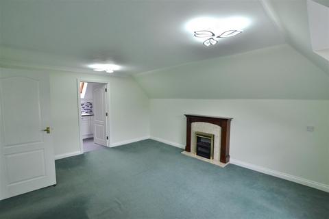 2 bedroom apartment for sale, Branksomewood Road, Fleet GU51