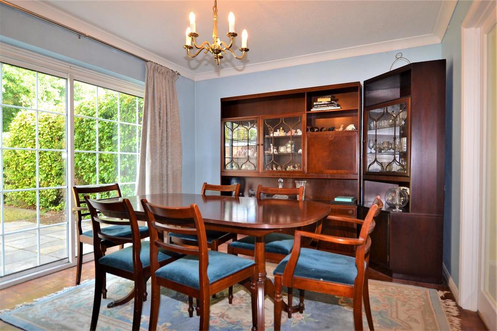 Dining room.JPG