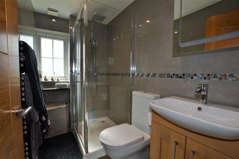 21 Castle Street, Fleet, GU52 7ST