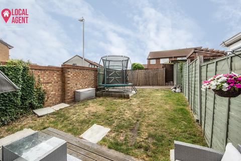2 Chiffinch Gardens, Northfleet, Gravesend, DA11 8SL